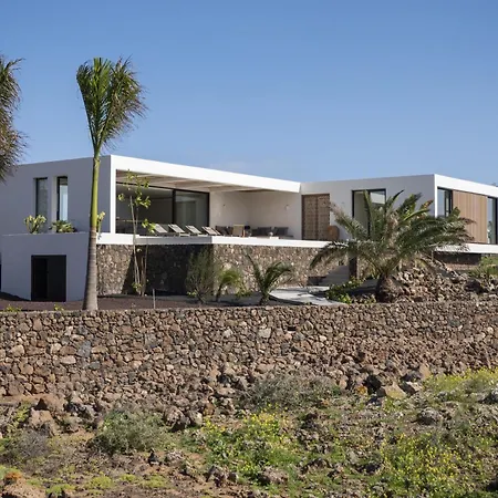 Gara Exclusive Luxury With Heated Pool *