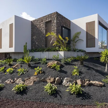 Gara Exclusive Luxury With Heated Pool Vila *