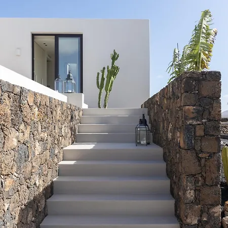 Gara Exclusive Luxury With Heated Pool