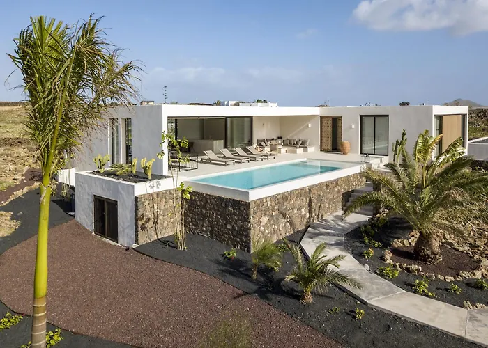 Gara Exclusive Luxury With Heated Pool *