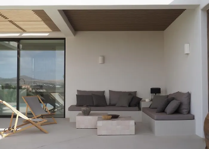 Gara Exclusive Luxury With Heated Pool וילה