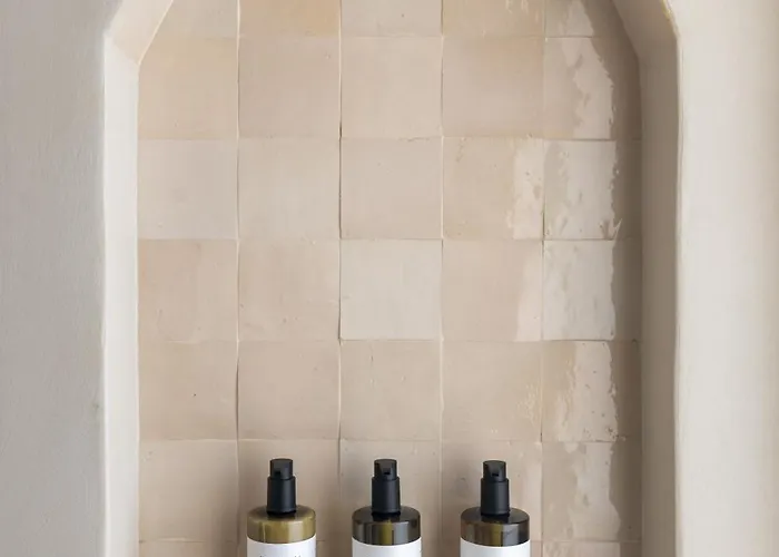 Gara Exclusive Luxury With Heated Pool לאחארס