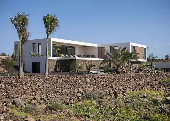 Gara Exclusive Luxury With Heated Pool *